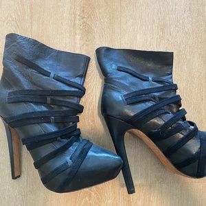 L.A.M.B. Leather High Heel Boots 10